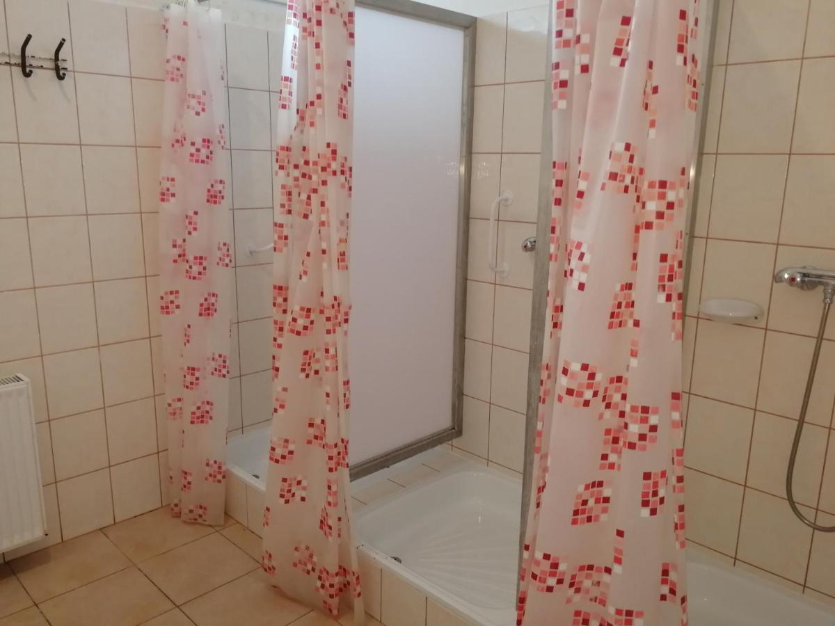 Napsugar Szallo Baja Εξωτερικό φωτογραφία